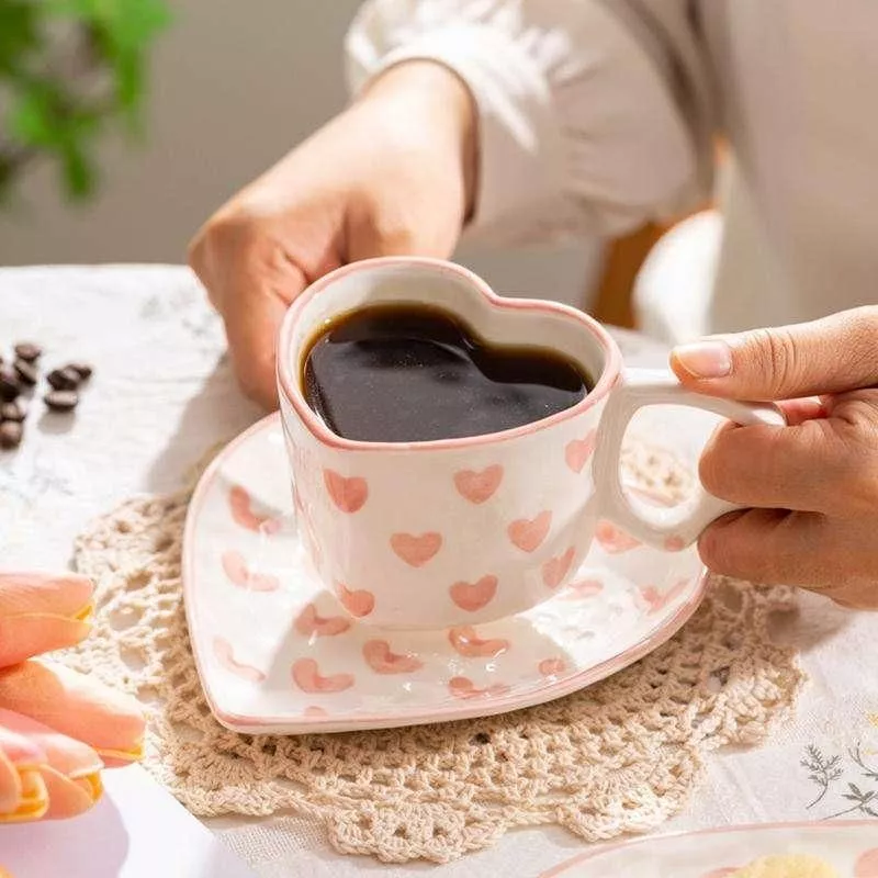 home creative Valentine's Day cup Heart-shaped ceramic coffee cup set Romantic Valentine's Day pink love ceramic coffee cup set