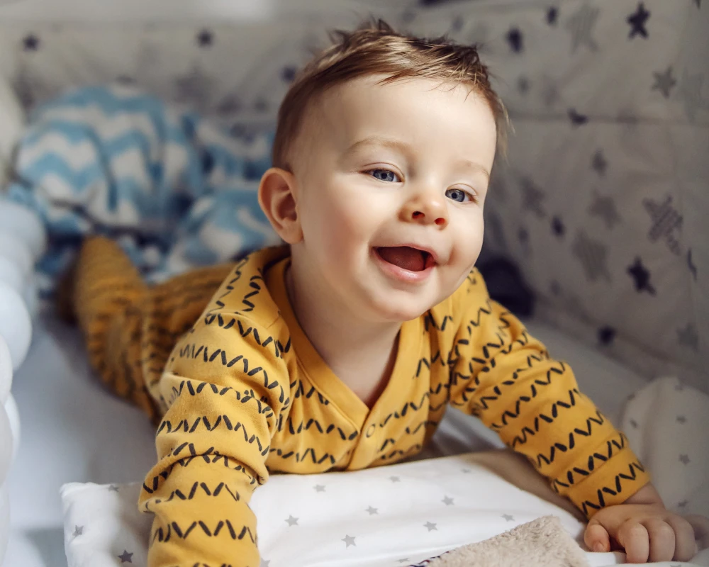 baby's rocking bed